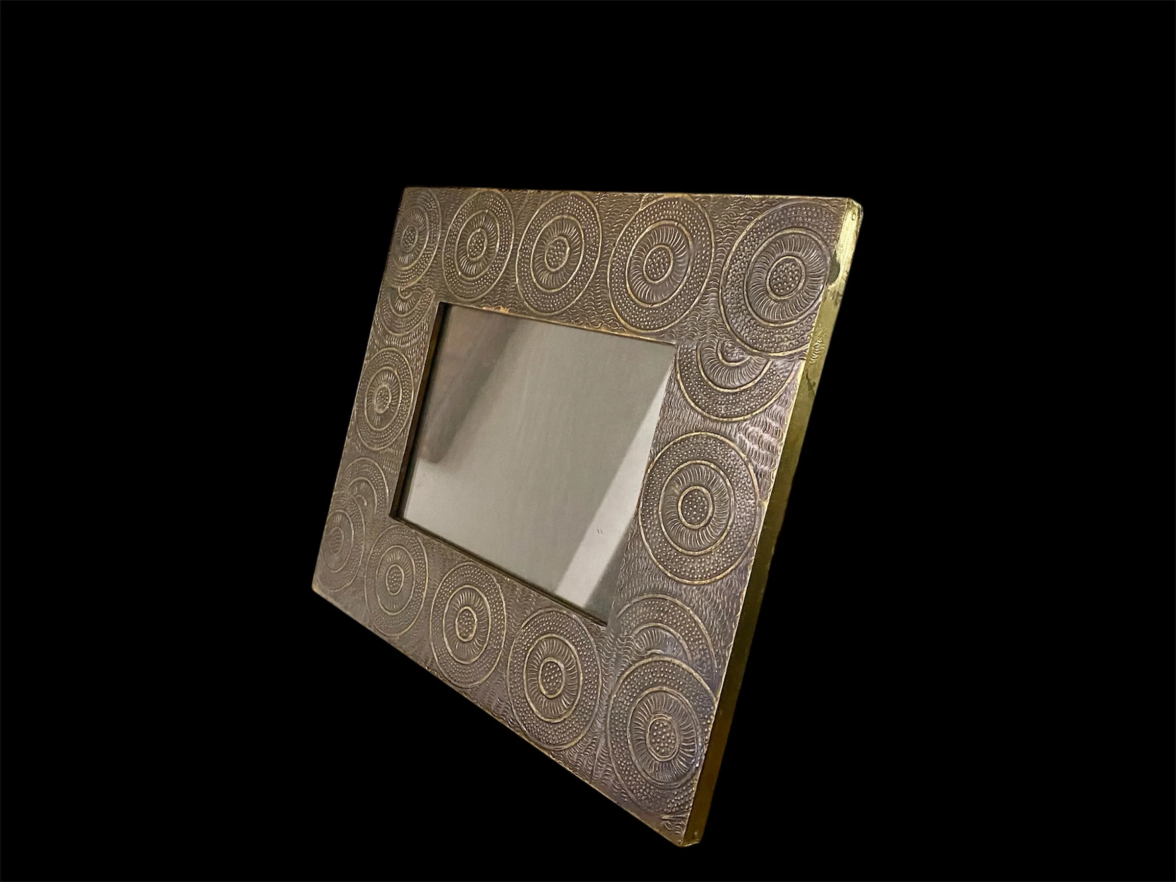 Brass Photo Frame Small 7x5" - Image 3